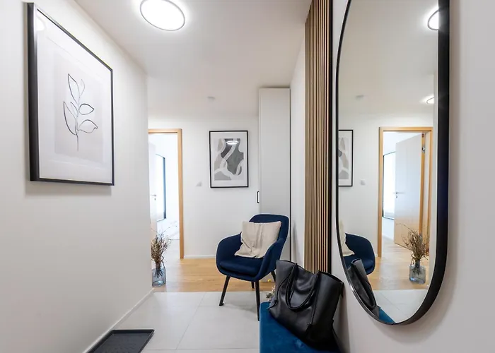 Prague Days - 2Bdr Apt - Balcony - Garage Parking - Easy City Center Access