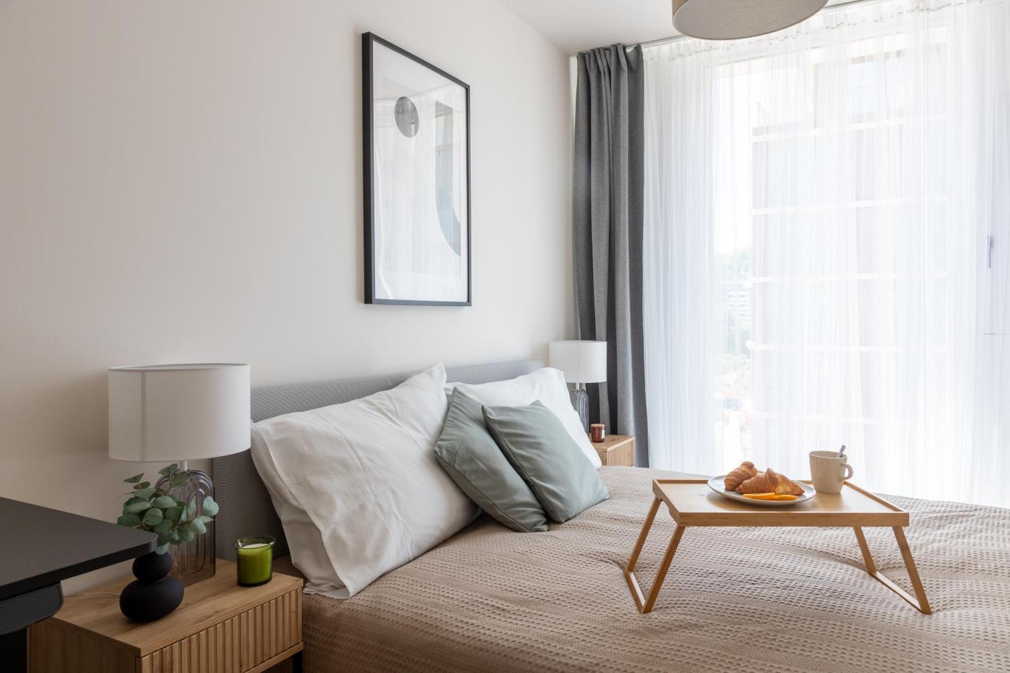 Appartement Days - 2bdr - Balcony - Garage Parking - Easy Center Access Praag