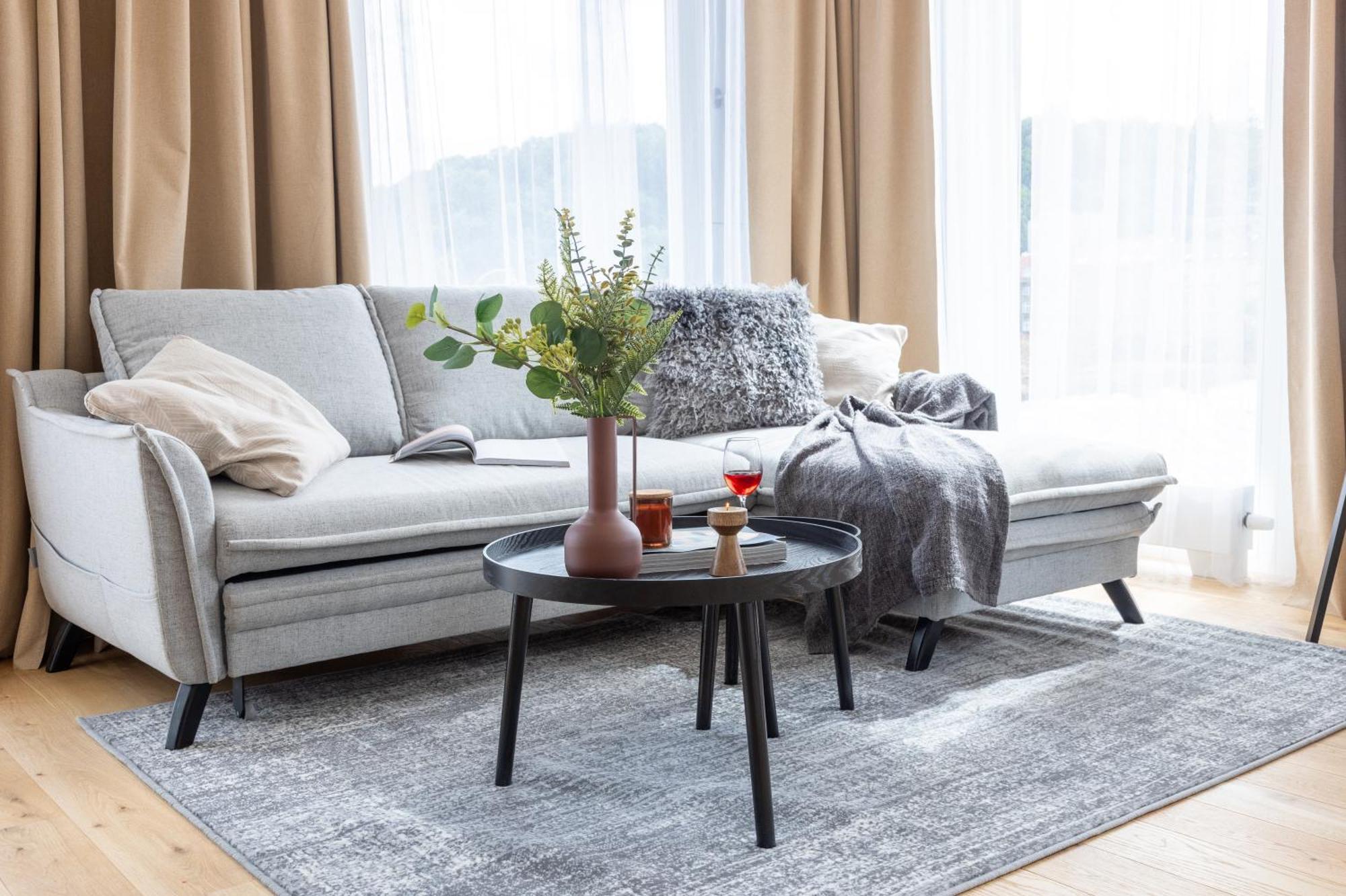 Days - 2bdr - Balcony - Garage Parking - Easy Center Access Appartement *